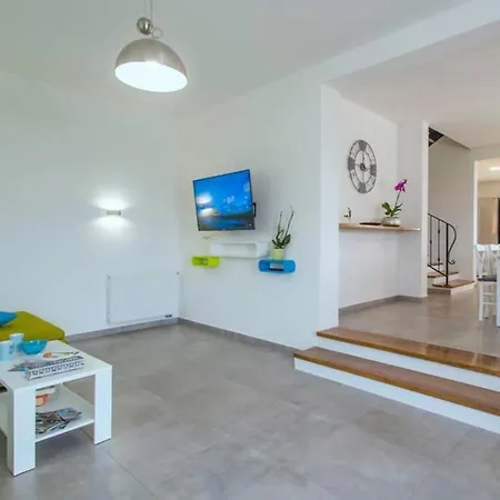 Вилла Ferienhaus Mit Pool Rakalj, Pula, Istrien, Kroatien *